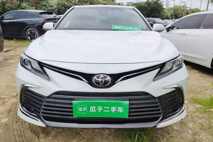 Used Toyota Camry 2021 2.0G Luxury Edition Front