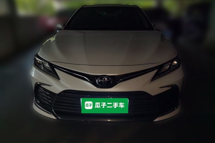 Used Toyota Camry 2021 2.0G Luxury Edition Front