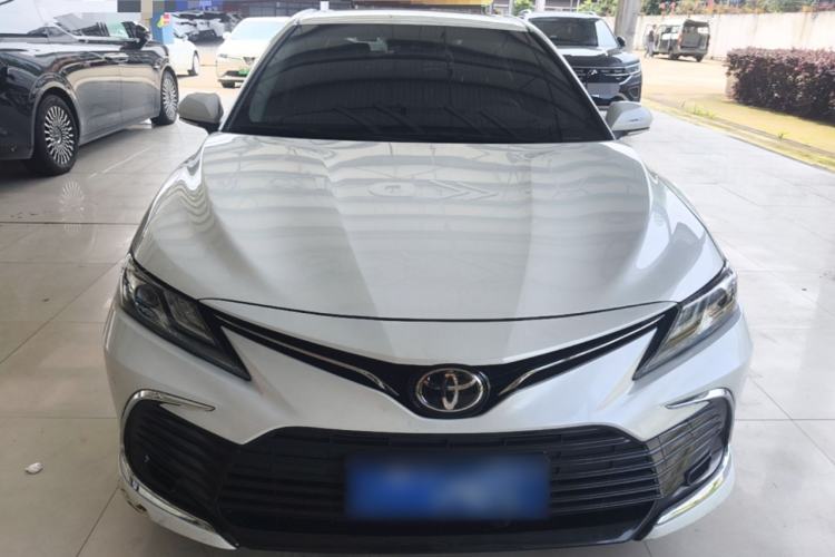 Used Toyota Camry 2021 2.0G Luxury Edition Front
