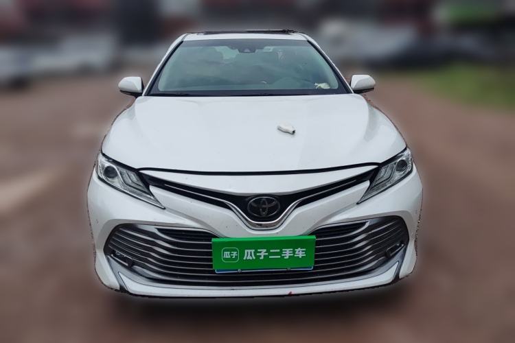 Used Toyota Camry 2021 2.0G Luxury Edition Front