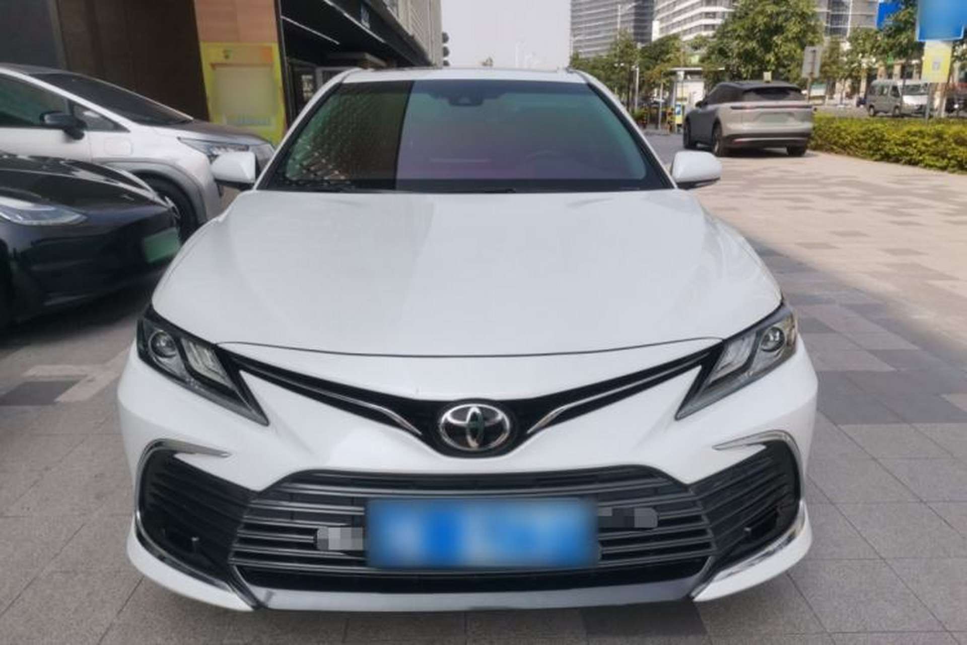 Used Toyota Camry 2021 2.0G Luxury Edition Front