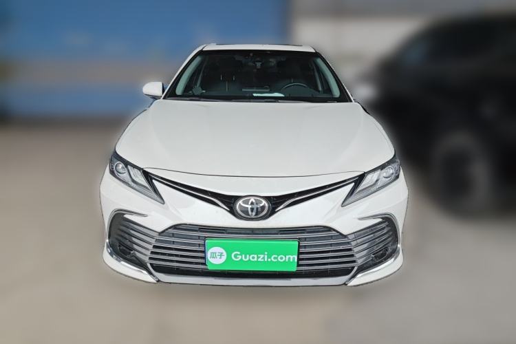 Used Toyota Camry 2021 2.0G Luxury Edition Front