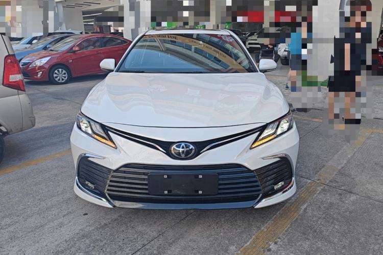 Used Toyota Camry 2021 2.0G Luxury Edition Front