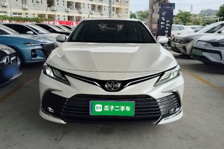 Used Toyota Camry 2021 2.0G Luxury Edition Front