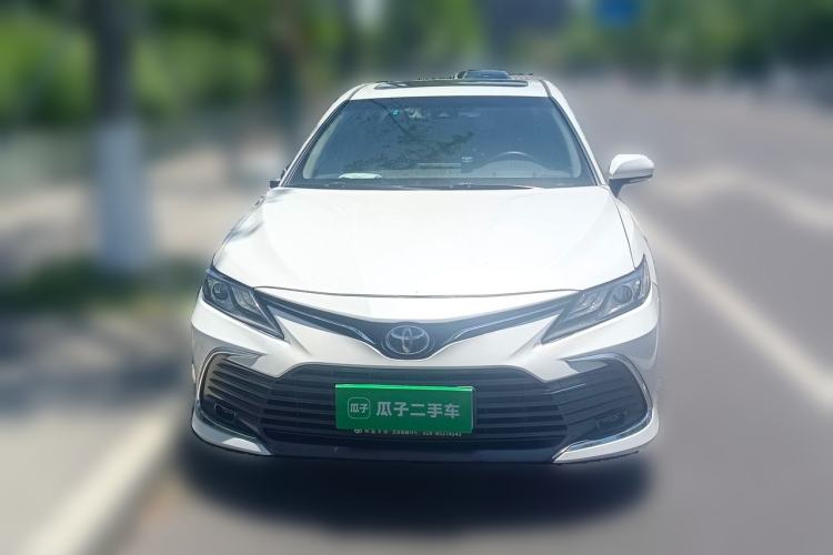 Used Toyota Camry 2021 2.0G Luxury Edition Front