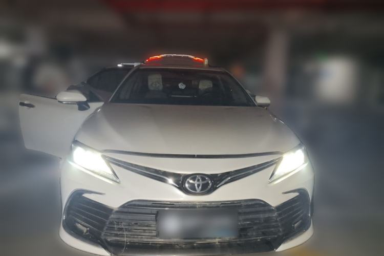 Used Toyota Camry 2021 2.0G Luxury Edition Front