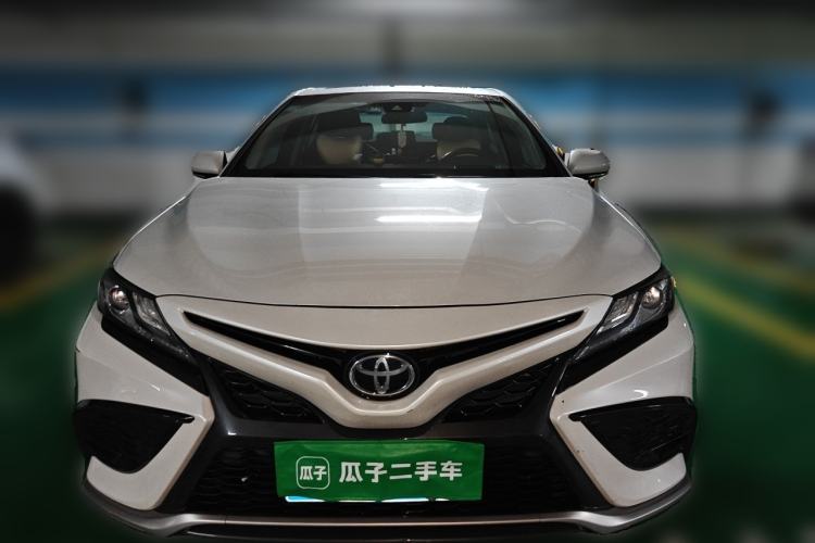 Used Toyota Camry 2021 2.0S FENGSHANG Edition Front