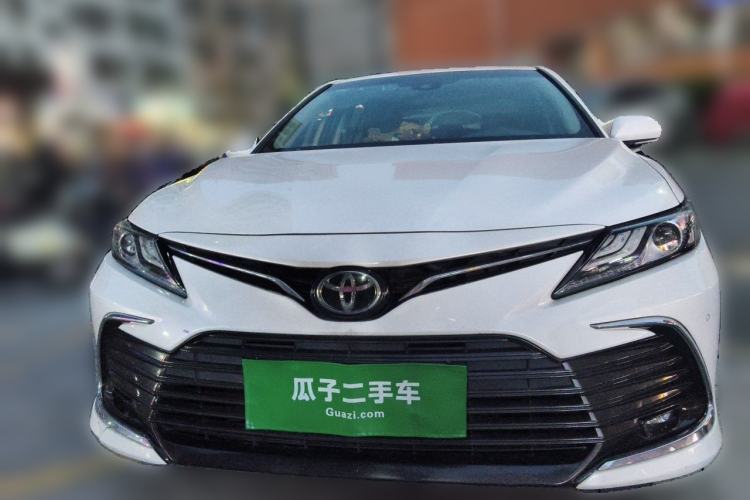 Used Toyota Camry 2021 2.0G Luxury Edition Front