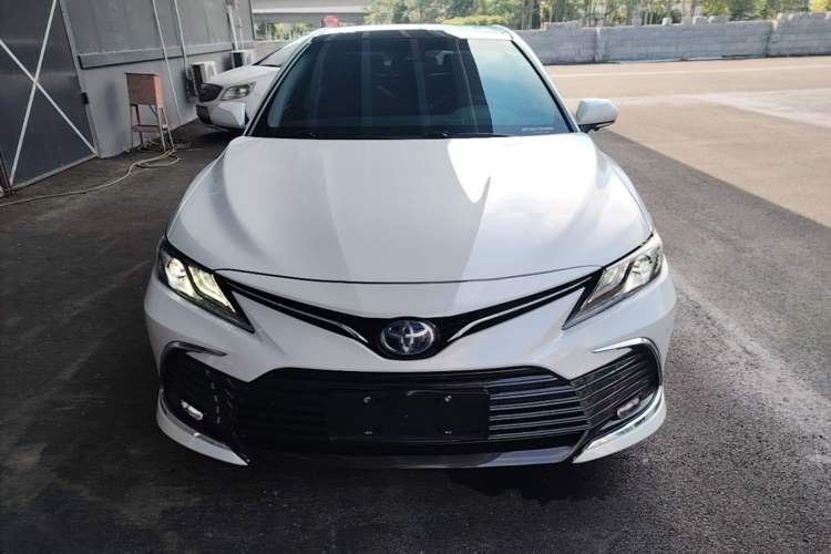 Used Toyota Camry 2021 Dual-Motor 2.5HG Luxury Edition Front