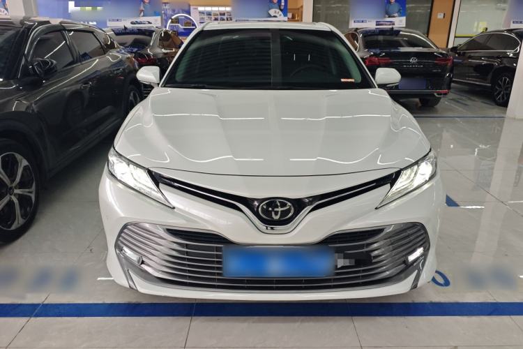 Used Toyota Camry 2021 2.0G Luxury Edition Front
