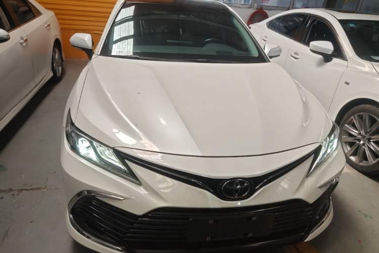 Used Toyota Camry 2021 2.5G Luxury Edition Front