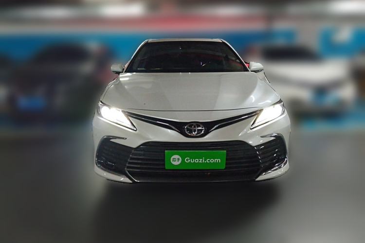 Used Toyota Camry 2021 2.0G Luxury Edition Front