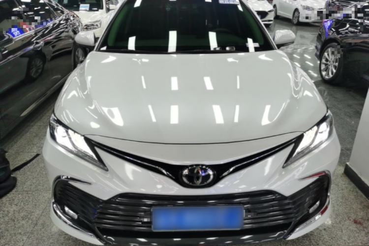 Used Toyota Camry 2021 2.0G Luxury Edition Front