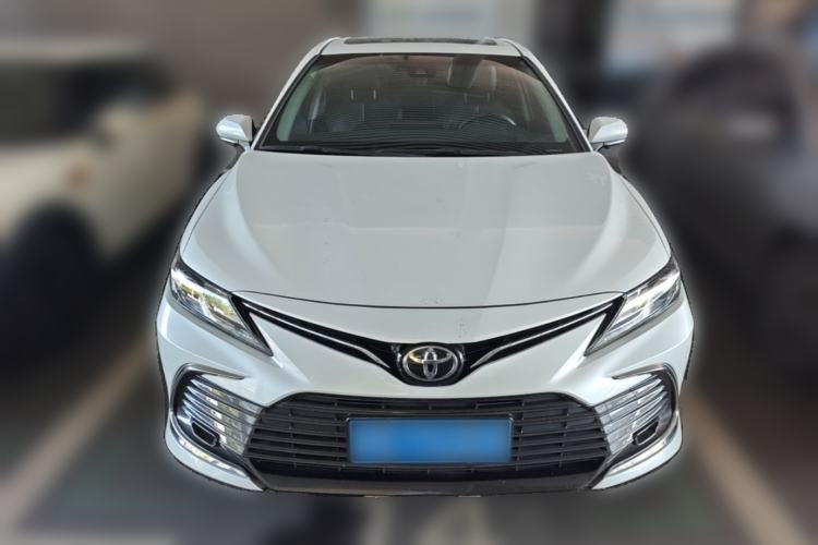 Used Toyota Camry 2021 2.0G Luxury Edition Front