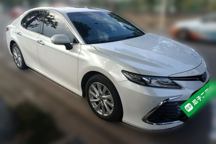 Used Toyota Camry 2021 2.0G Luxury Edition Front Right 45 Deg