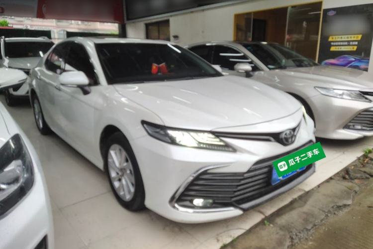 Used Toyota Camry 2021 2.0G Luxury Edition Front Right 45 Deg