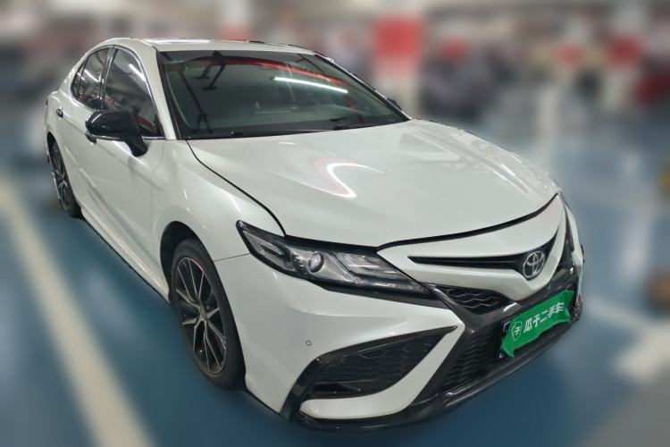 Used Toyota Camry 2021 2.0S FENGSHANG Edition Front Right 45 Deg
