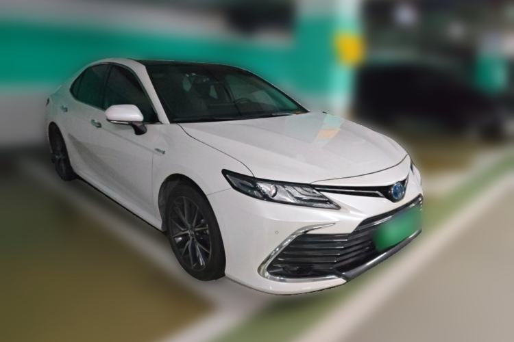 Used Toyota Camry 2021 Dual-Motor 2.5HG Luxury Edition Front Right 45 Deg