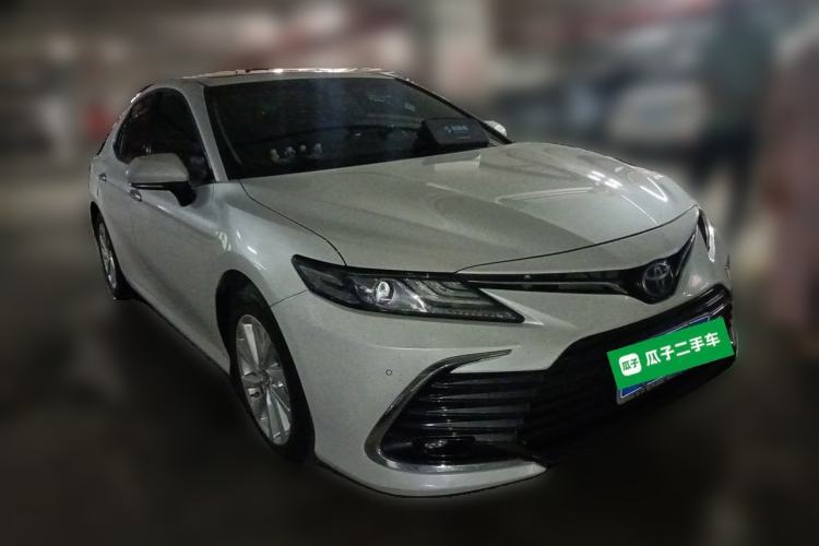 Used Toyota Camry 2021 2.0G Luxury Edition Front Right 45 Deg