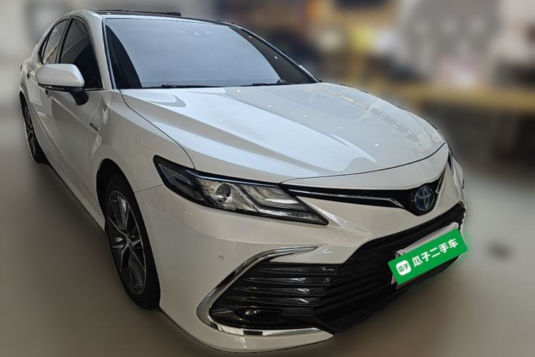 Used Toyota Camry 2021 Dual-Motor 2.5HG Luxury Edition Front Right 45 Deg