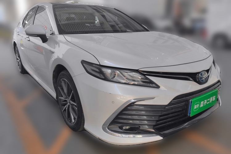 Used Toyota Camry 2021 Dual-Motor 2.5HG Luxury Edition Front Right 45 Deg