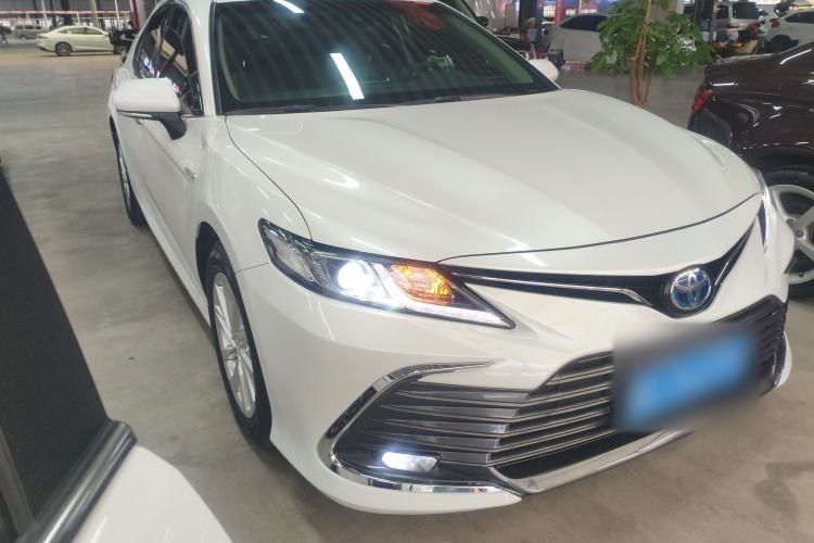 Used Toyota Camry 2021 Dual-Motor 2.5 HGVP Leading Edition Front Right 45 Deg
