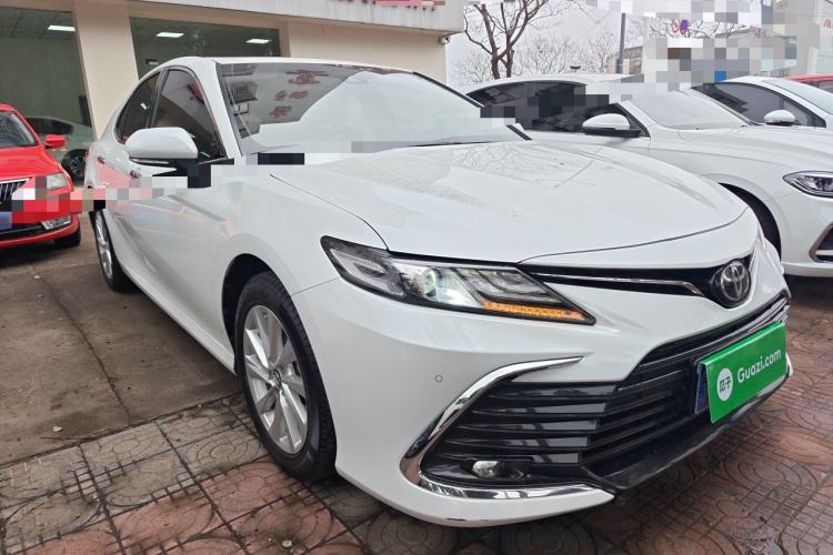 Used Toyota Camry 2021 2.0G Luxury Edition Front Right 45 Deg