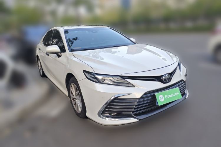 Used Toyota Camry 2021 2.0G Luxury Edition Front Right 45 Deg