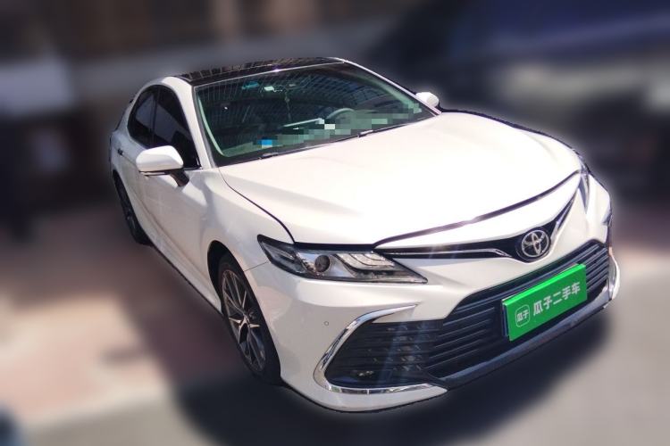 Used Toyota Camry 2021 2.5G Luxury Edition Front Right 45 Deg