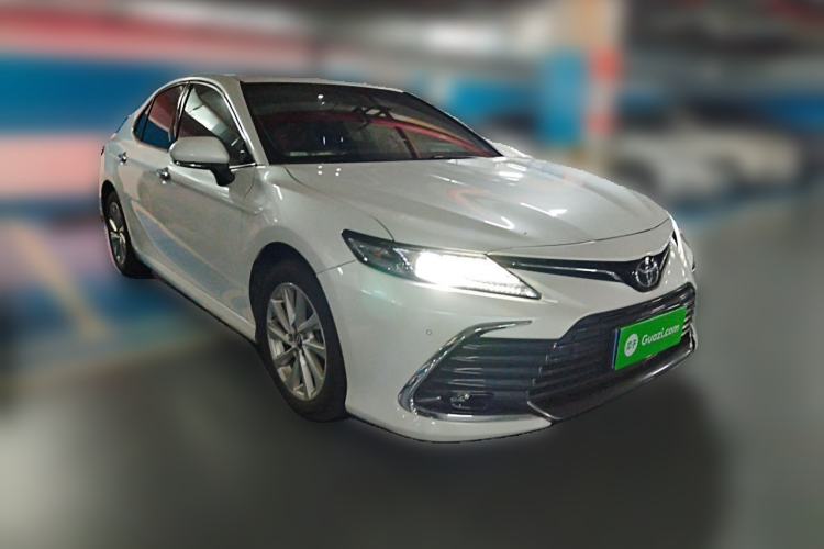 Used Toyota Camry 2021 2.0G Luxury Edition Front Right 45 Deg