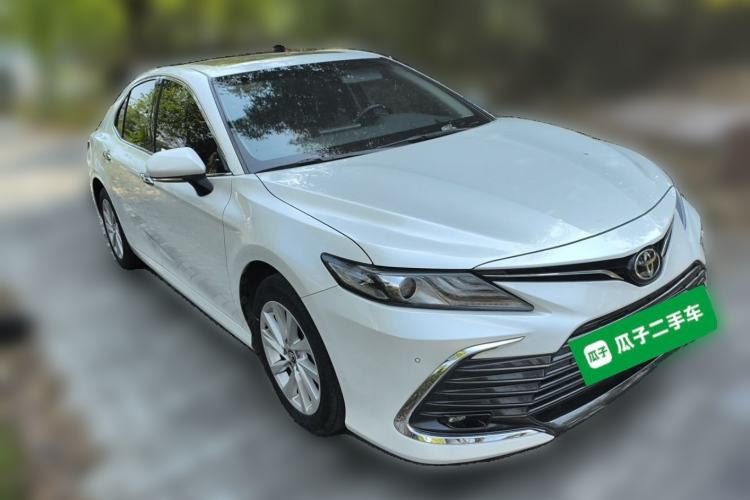 Used Toyota Camry 2021 2.0G Luxury Edition Front Right 45 Deg