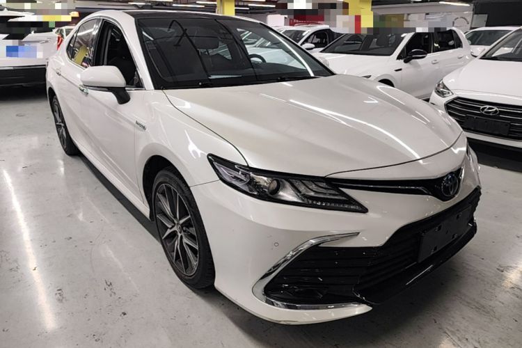 Used Toyota Camry 2021 Dual-Motor 2.5HG Luxury Edition Front Right 45 Deg