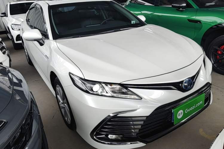 Used Toyota Camry 2021 Dual-Motor 2.5 HGVP Leading Edition Front Right 45 Deg