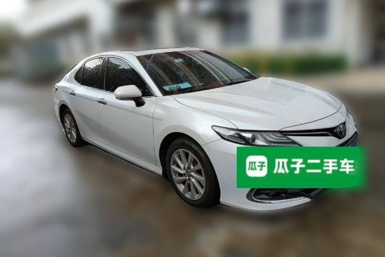 Used Toyota Camry 2021 2.0G Luxury Edition Front Right 45 Deg