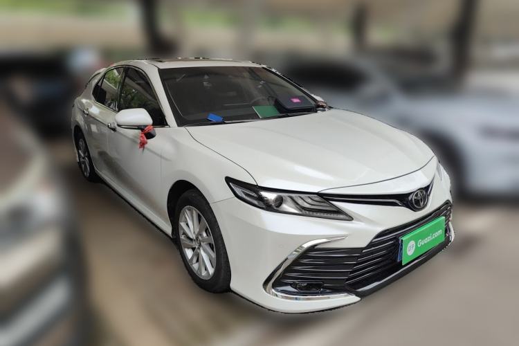 Used Toyota Camry 2021 2.0G Luxury Edition Front Right 45 Deg