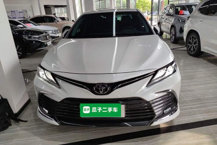 Used Toyota Camry 2021 2.0G Luxury Edition Front