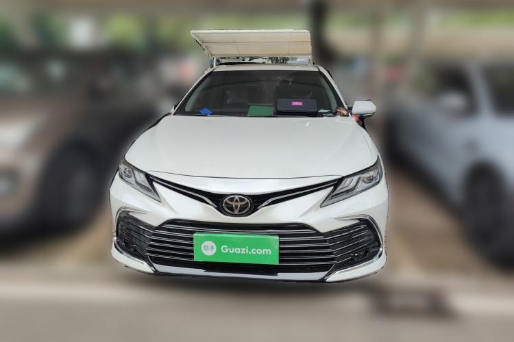 Used Toyota Camry 2021 2.0G Luxury Edition Front
