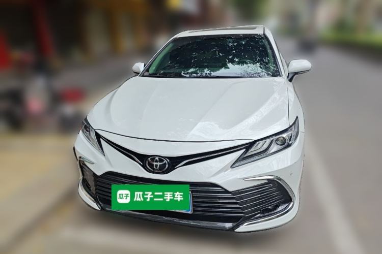 Used Toyota Camry 2021 2.0G Luxury Edition Front