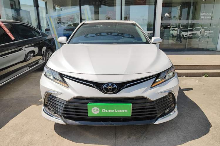 Used Toyota Camry 2021 2.0G Luxury Edition Front