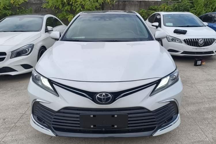 Used Toyota Camry 2021 2.5G Luxury Edition Front