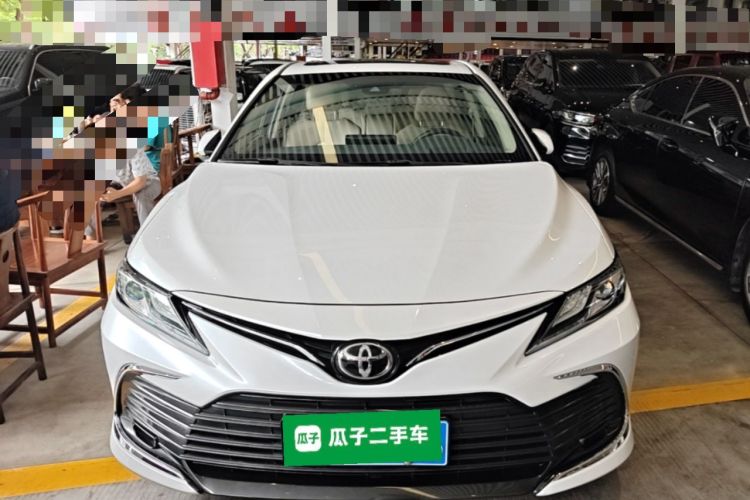 Used Toyota Camry 2021 2.0G Luxury Edition Front