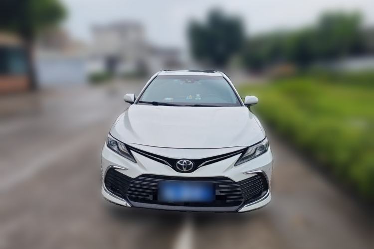 Used Toyota Camry 2021 2.0G Luxury Edition Front