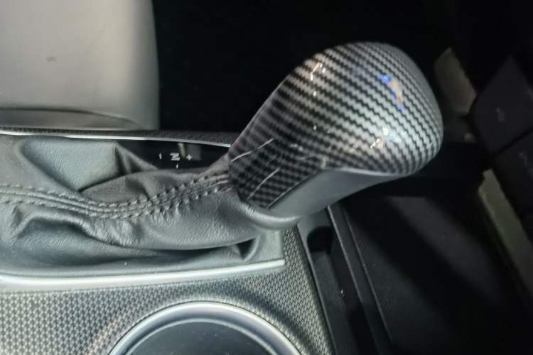 Used Toyota Camry 2021 2.0S FENGSHANG Edition Gear Lever