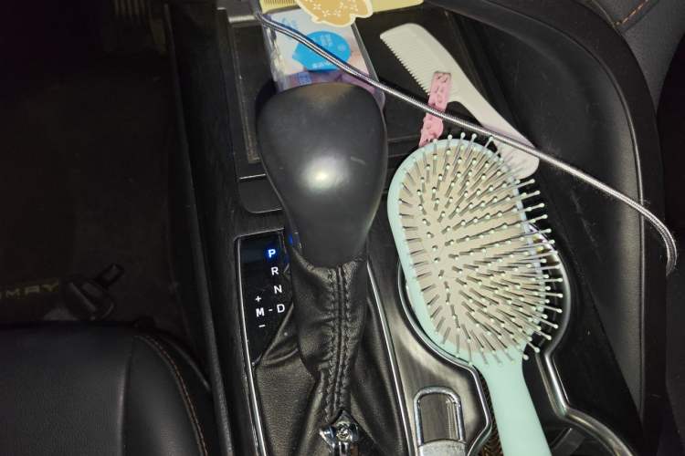 Used Toyota Camry 2021 2.0G Luxury Edition Gear Lever