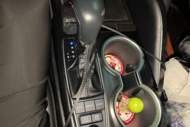 Used Toyota Camry 2021 Dual-Motor 2.5HG Luxury Edition Gear Lever