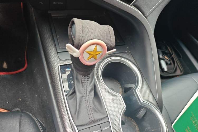 Used Toyota Camry 2021 2.5S Fēngshàng Edition Gear Lever