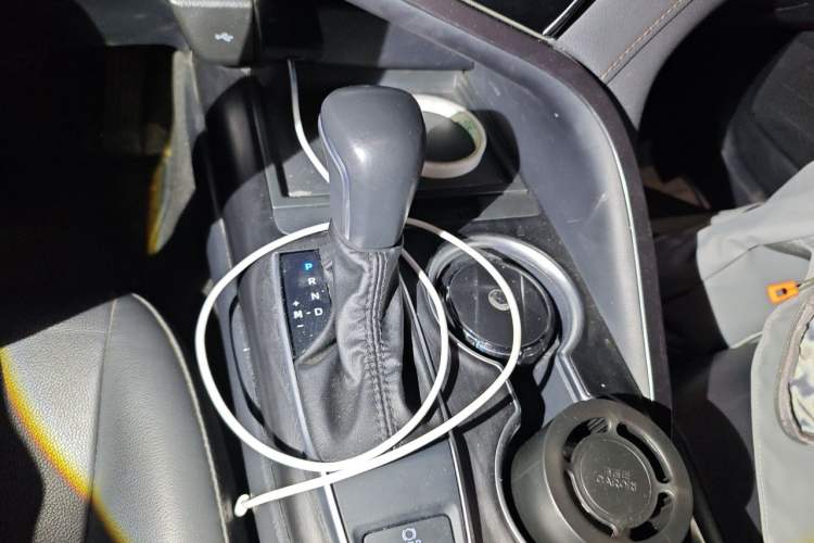Used Toyota Camry 2021 2.0G Luxury Edition Gear Lever