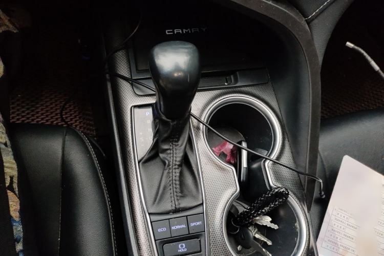 Used Toyota Camry 2021 2.5S Fēngshàng Edition Gear Lever