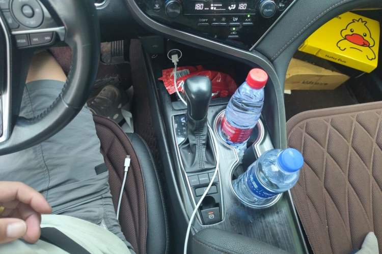 Used Toyota Camry 2021 2.5G Luxury Edition Gear Lever