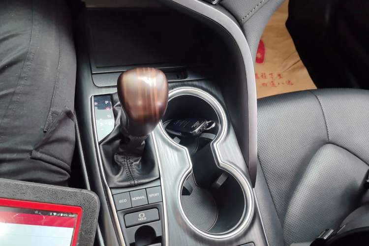 Used Toyota Camry 2021 2.5Q Flagship Edition Gear Lever